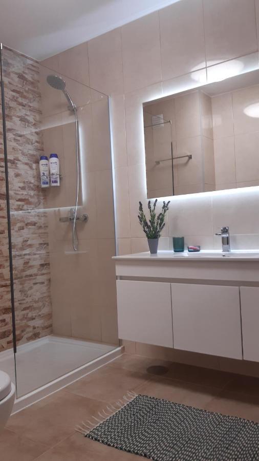 Joanita Beach Apartment Holidays Lagos Bagian luar foto
